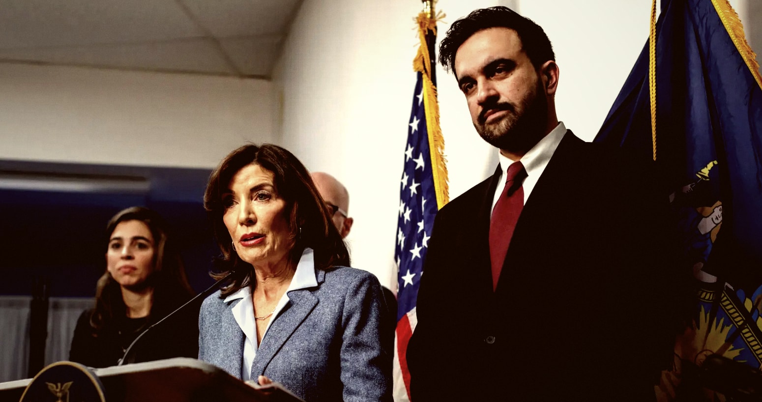 Hochul Blocks Mamdani Tax Plan in NYC Budget Standoff