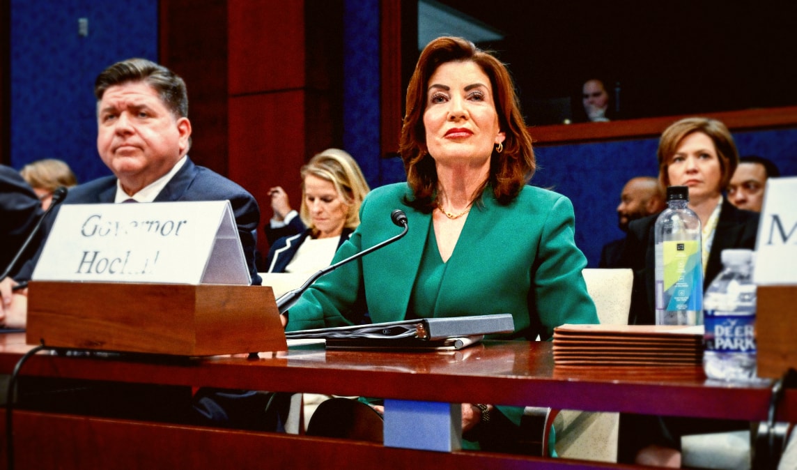 Lawmakers Push Hochul to Expand Pardon Power for Immigrant Protection