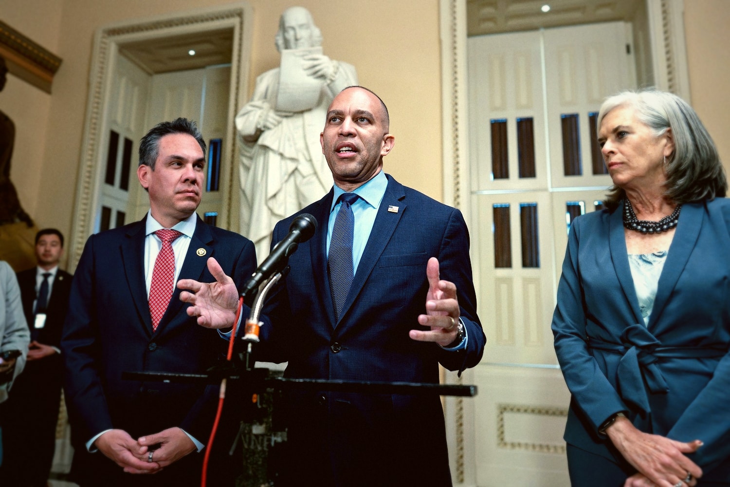 Hakeem Jeffries Draws Line in the Sand: "No DHS Funding Without an Explicit Ban on Deporting American Citizens"