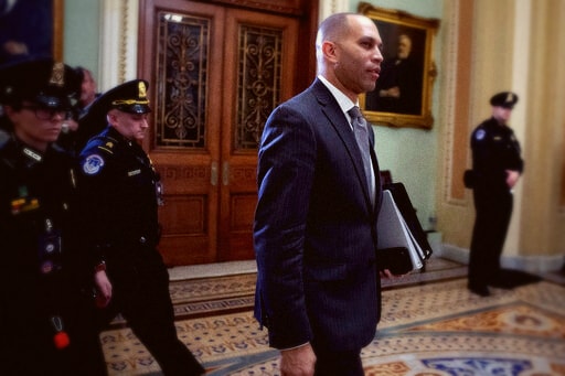 Trump Calls for Jeffries Impeachment Over Supreme Court Comments