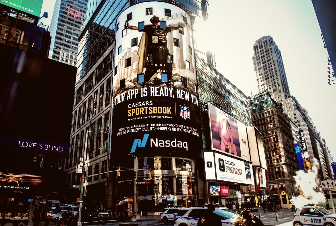 Fernandez Proposes Ban on Gambling and Prediction Market Billboard Ads